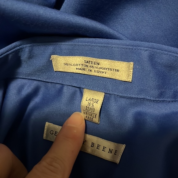 EUC Geoffrey Beene long sleeve button down - Picture 5 of 5